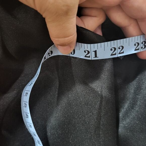 Kids Black and Red Cloud Costume - Picture 4 of 6